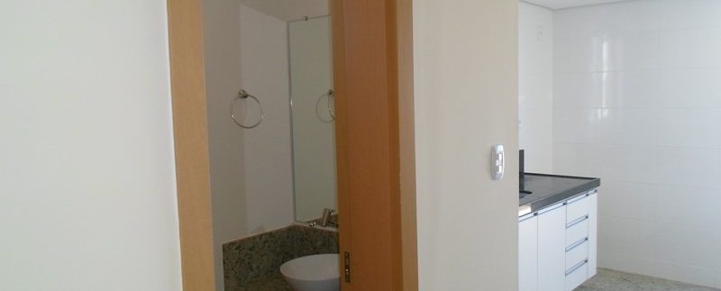 FLI216 05